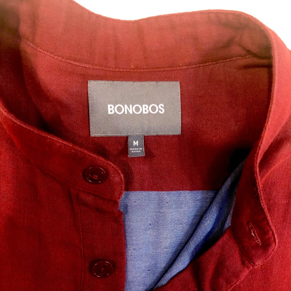 Bonobos men’s burgundy color size medium. Cotton pull over with side pockets.